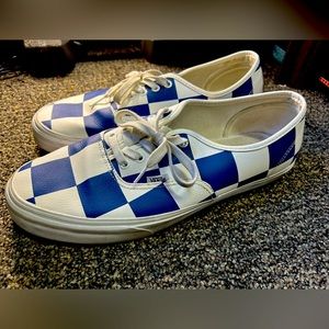 Men’s Vans Size 13